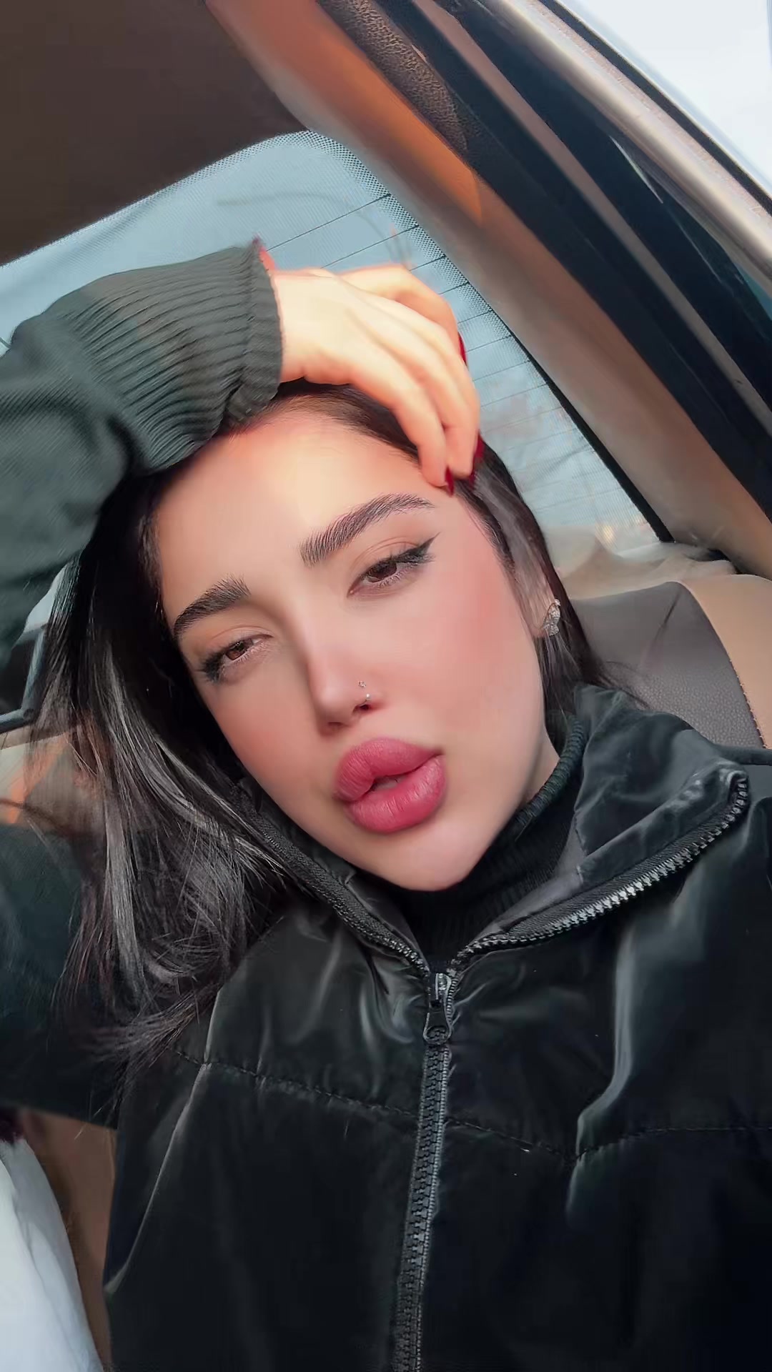 @Dina.hoseini