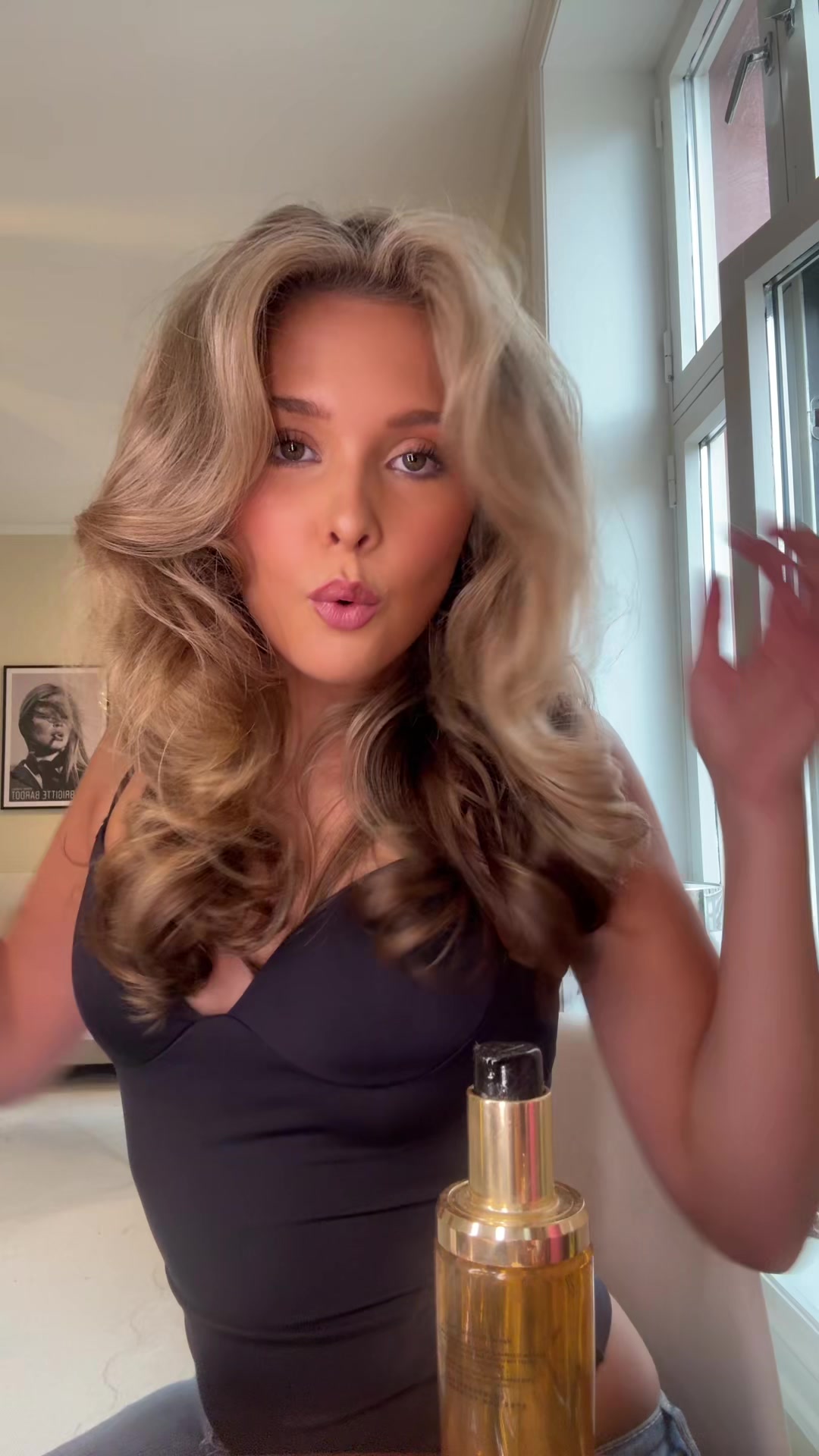 @KAROLINE KR&Oslash;VEL