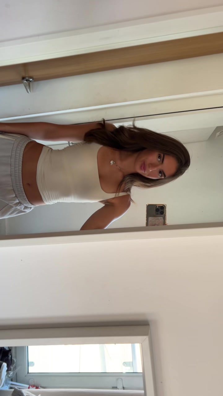 @AYSHA ELIZABETH 🌟🫦
