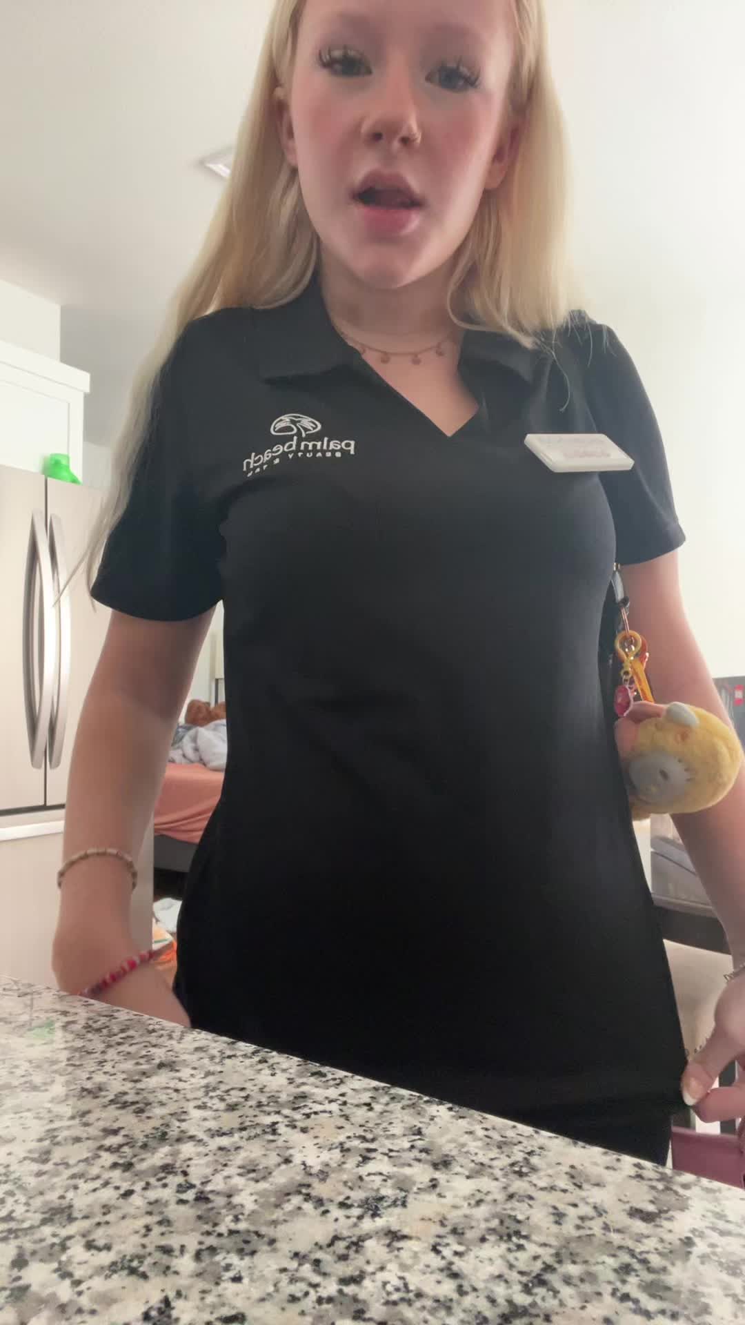 @daisymerolliin_