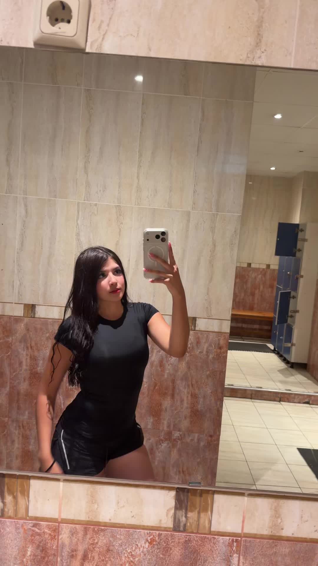@Laura