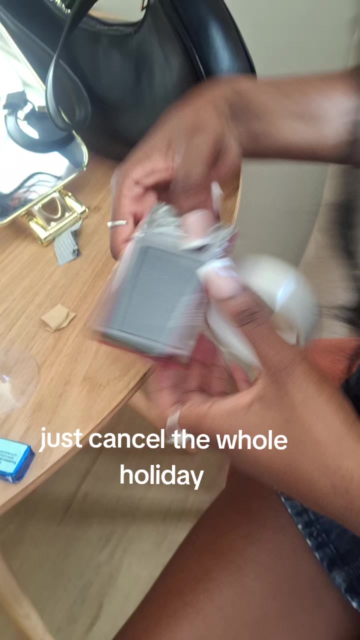 @Cleo