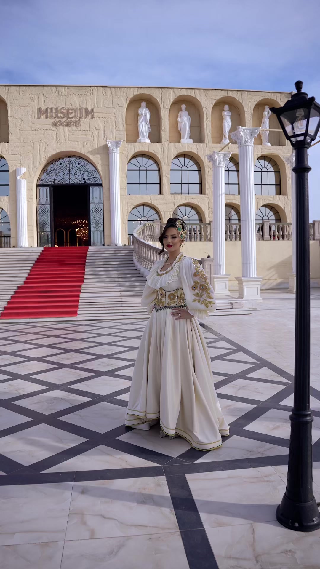 @Traditional Couture Tina