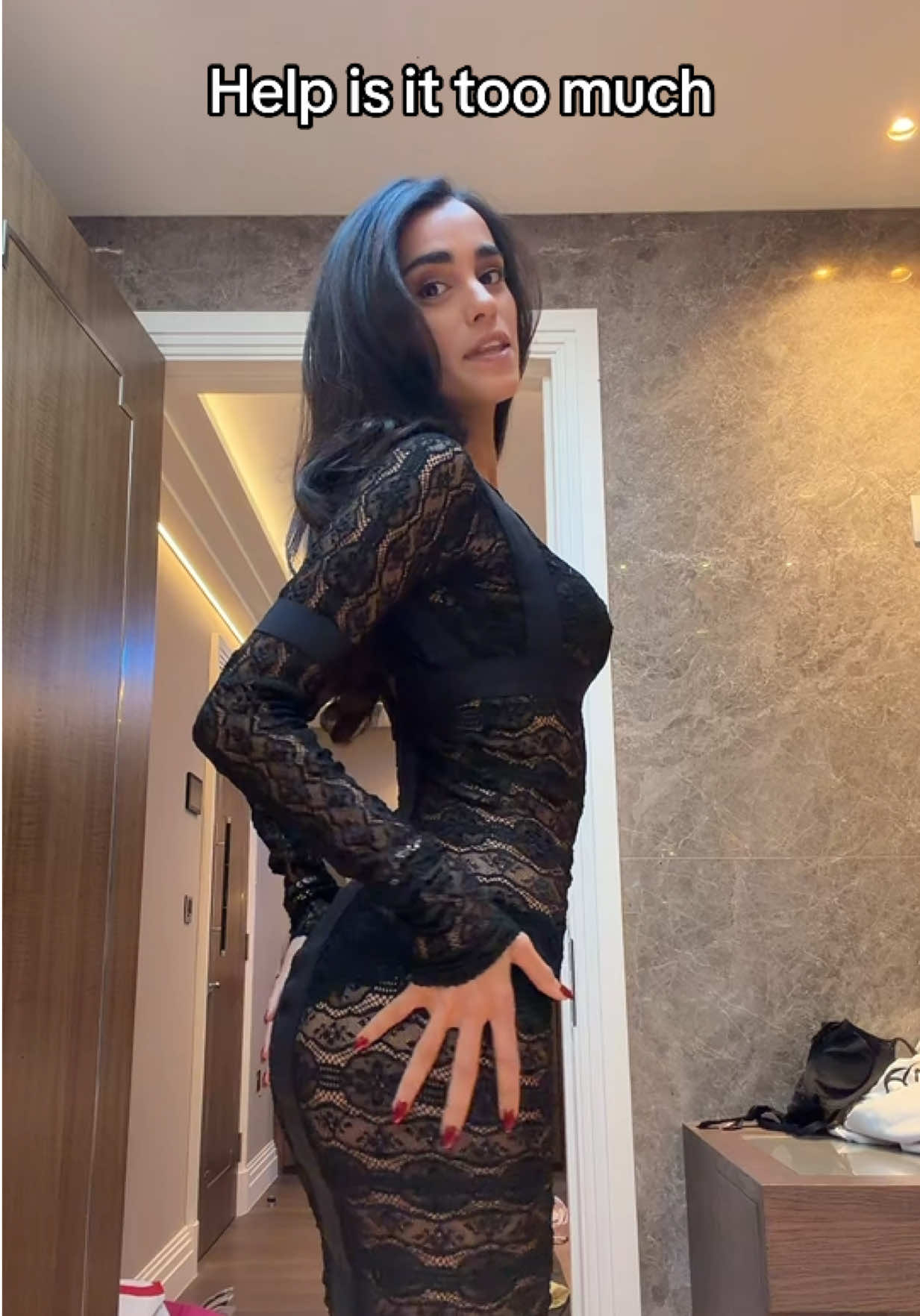 @syrienna_