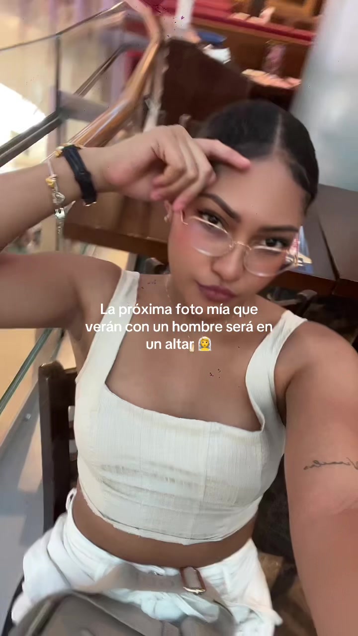 @Lis🦋