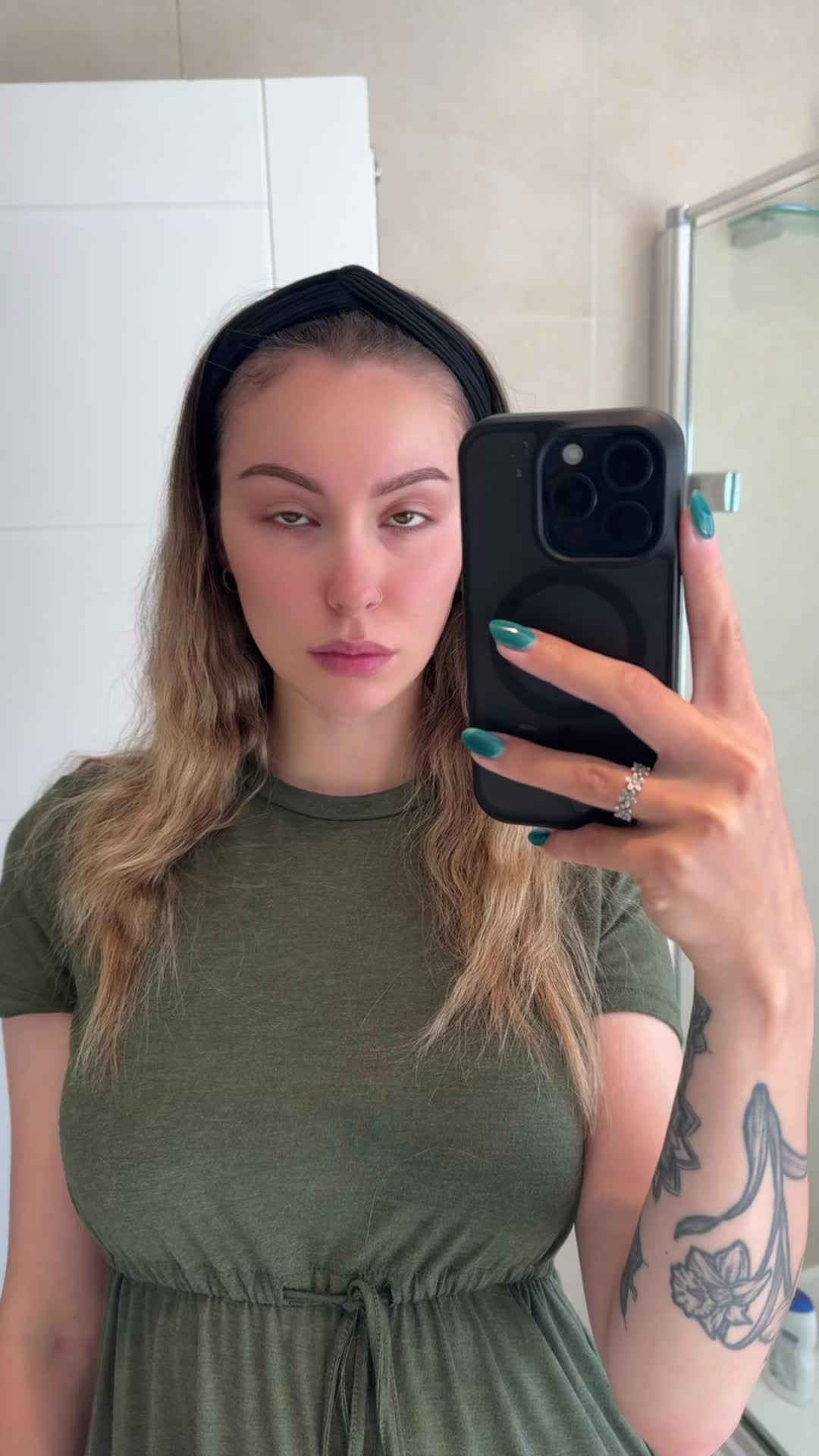 @ThatgirlH