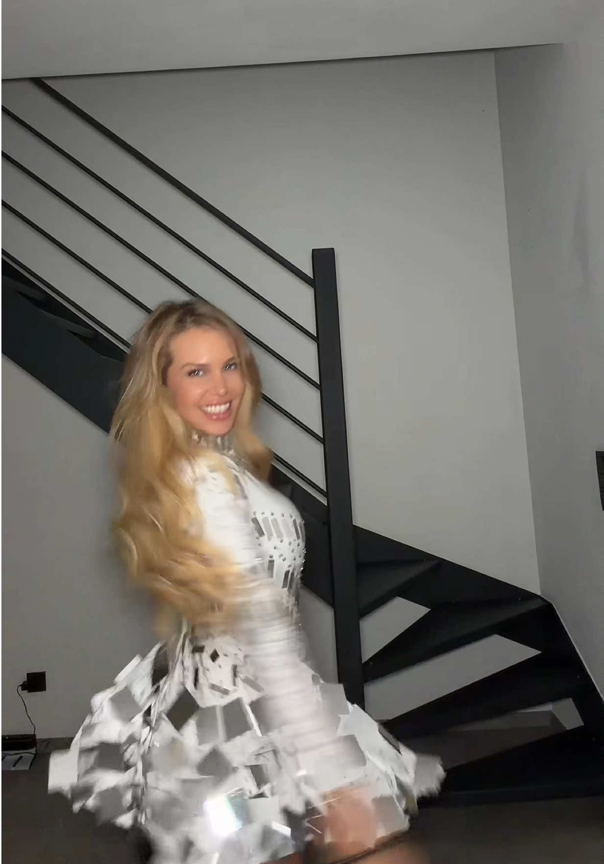 @ADIXIA