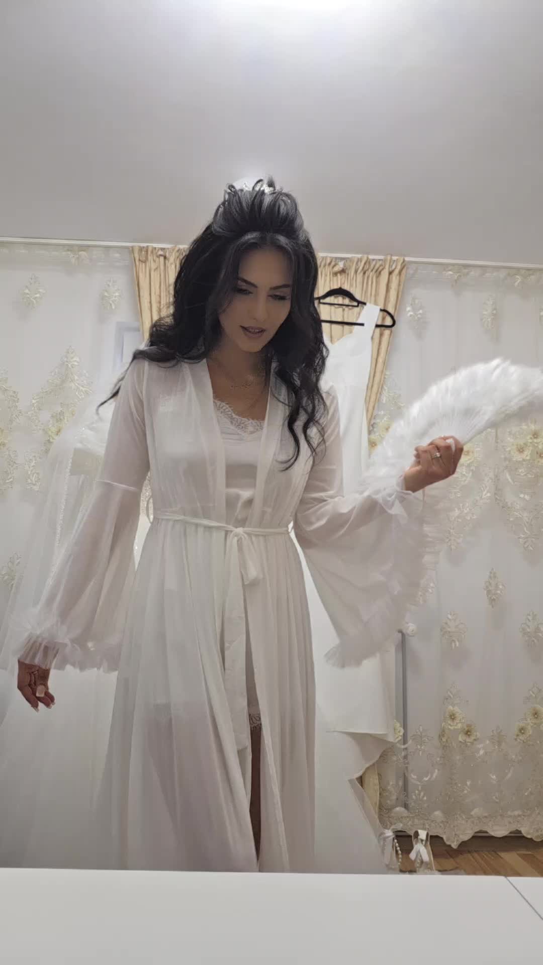 @M🖤O🖤N🖤A