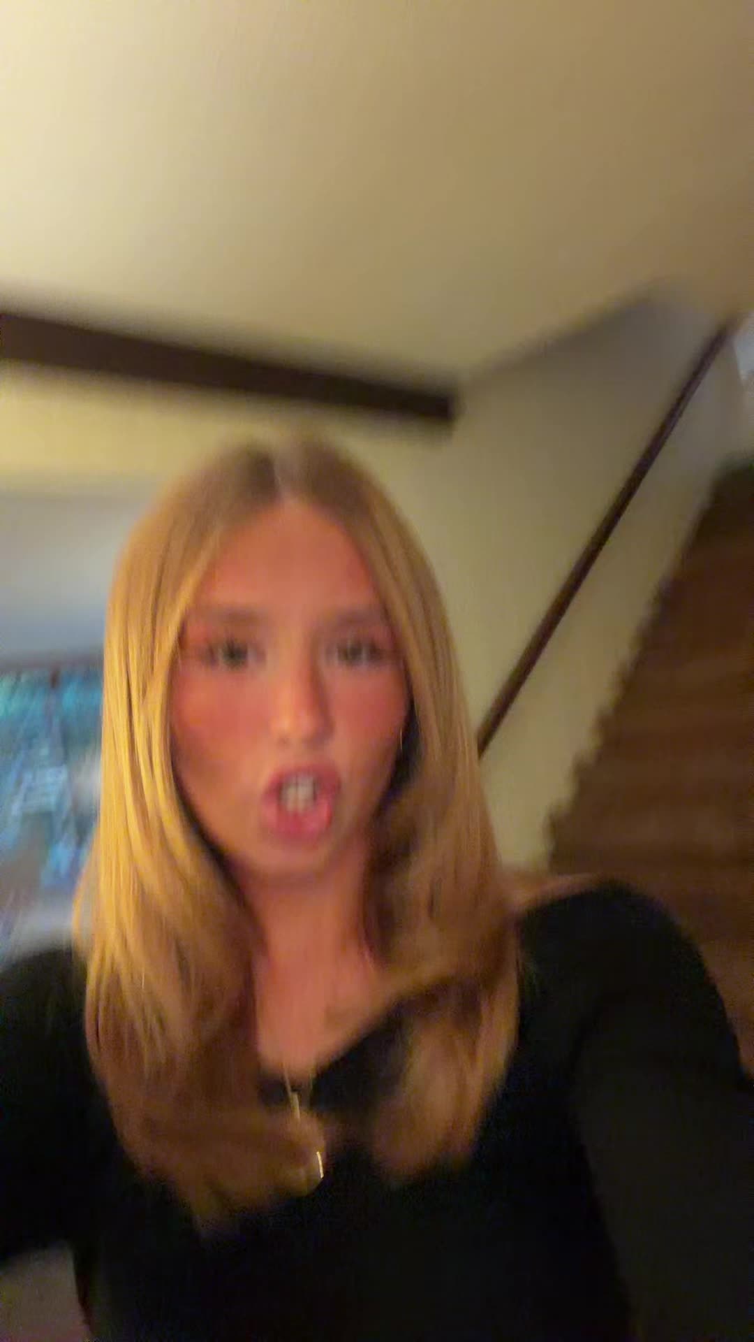 @linds12344