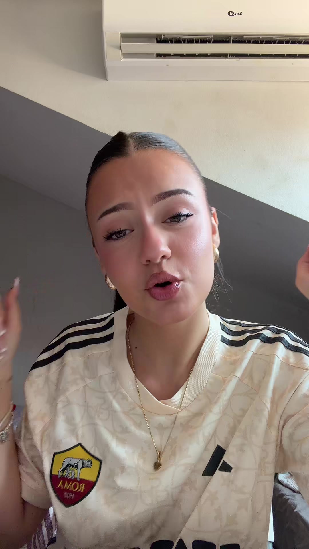 @lu