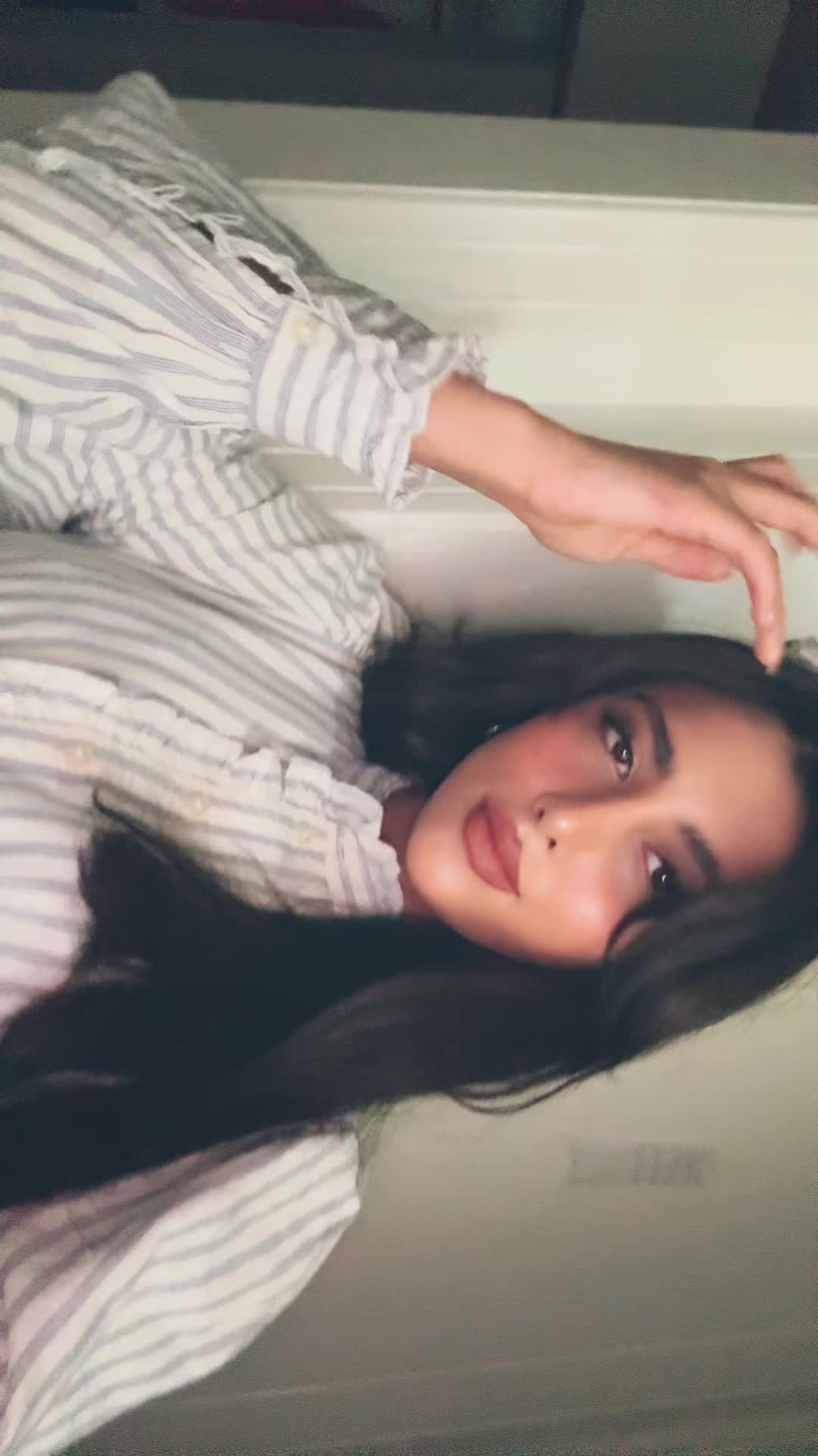 @Zhra