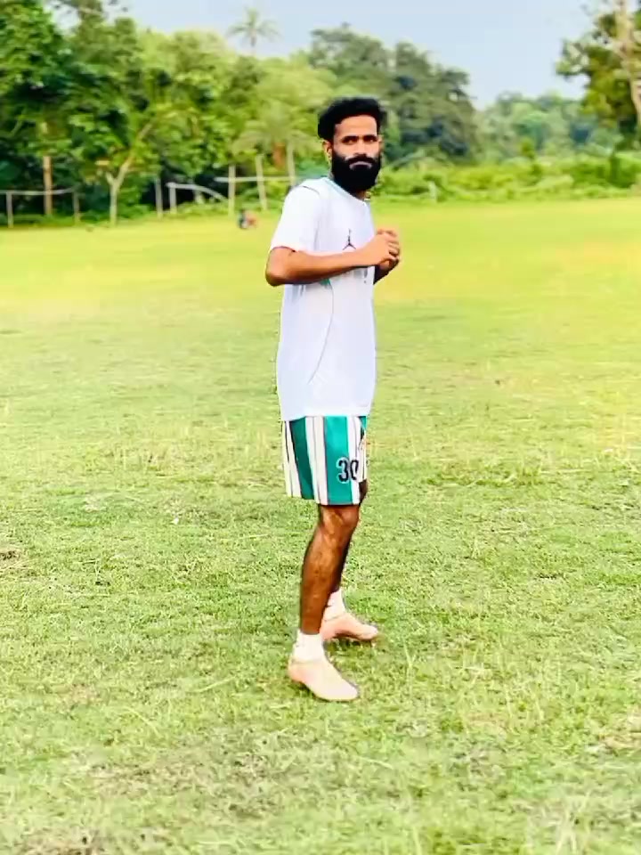 @🔵 Footballer Leo Gazi 10 🇧🇩