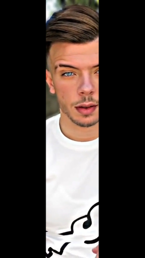 @Ziň__&Ocirc;ű 🐊👑