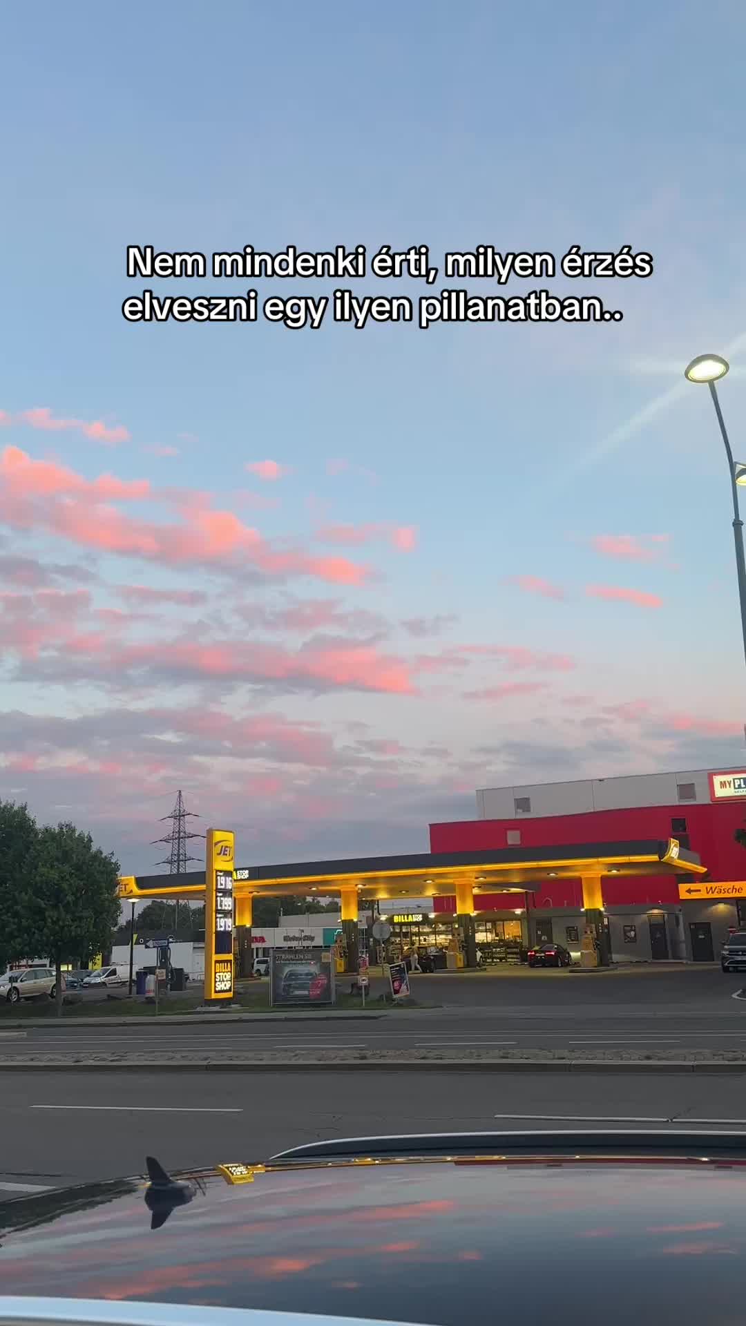 @B A R B I E   D I X O N