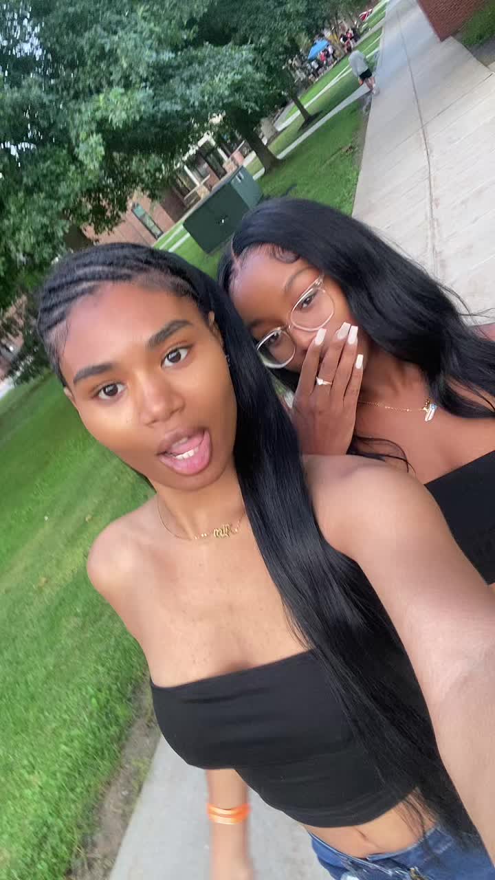 @🩷 Double Z 🤍