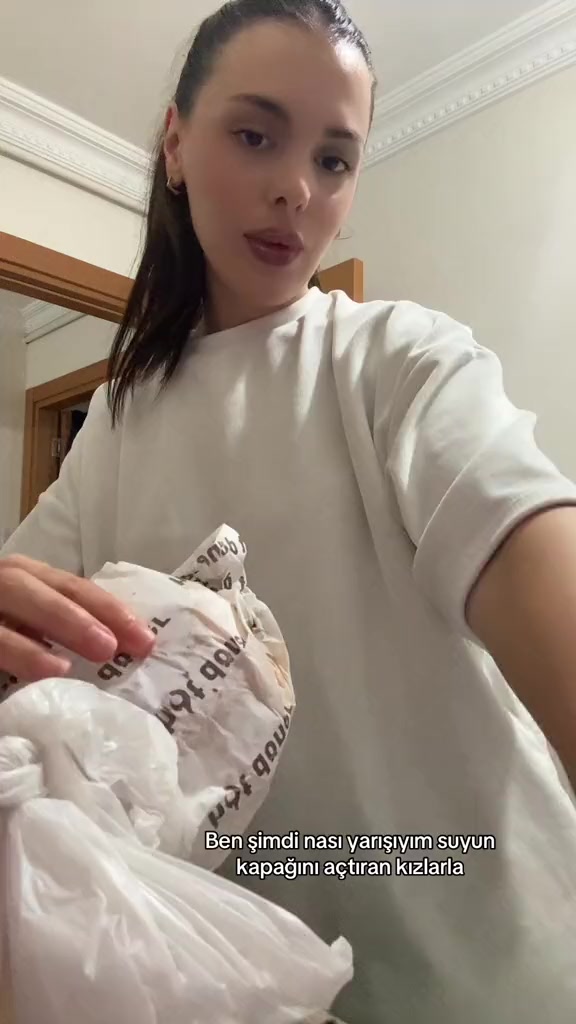 @G&ouml;zde G&ouml;zen53