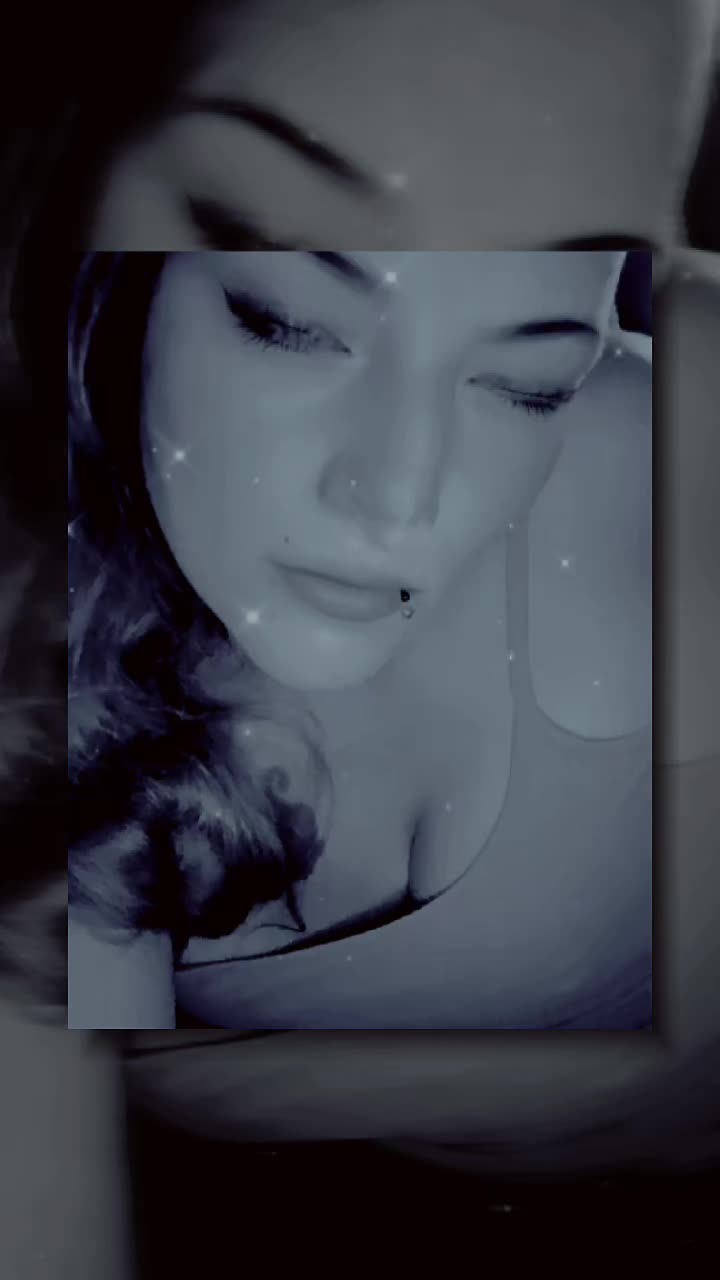 @ₕₑₐd🦋 Qᵤₑₑₙ Wₒₙₙᵢₑ