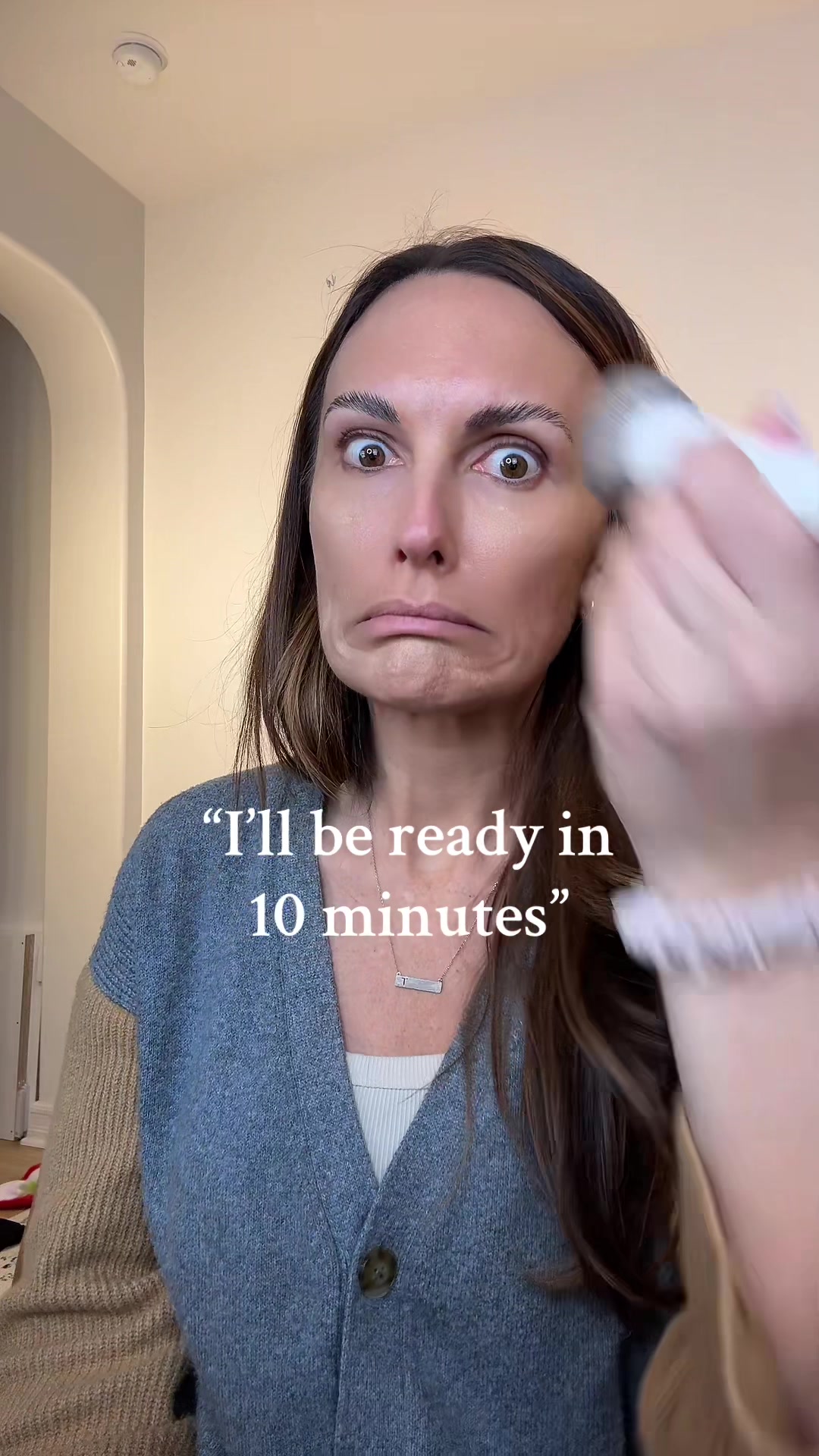 @Fern | makeup + mom life