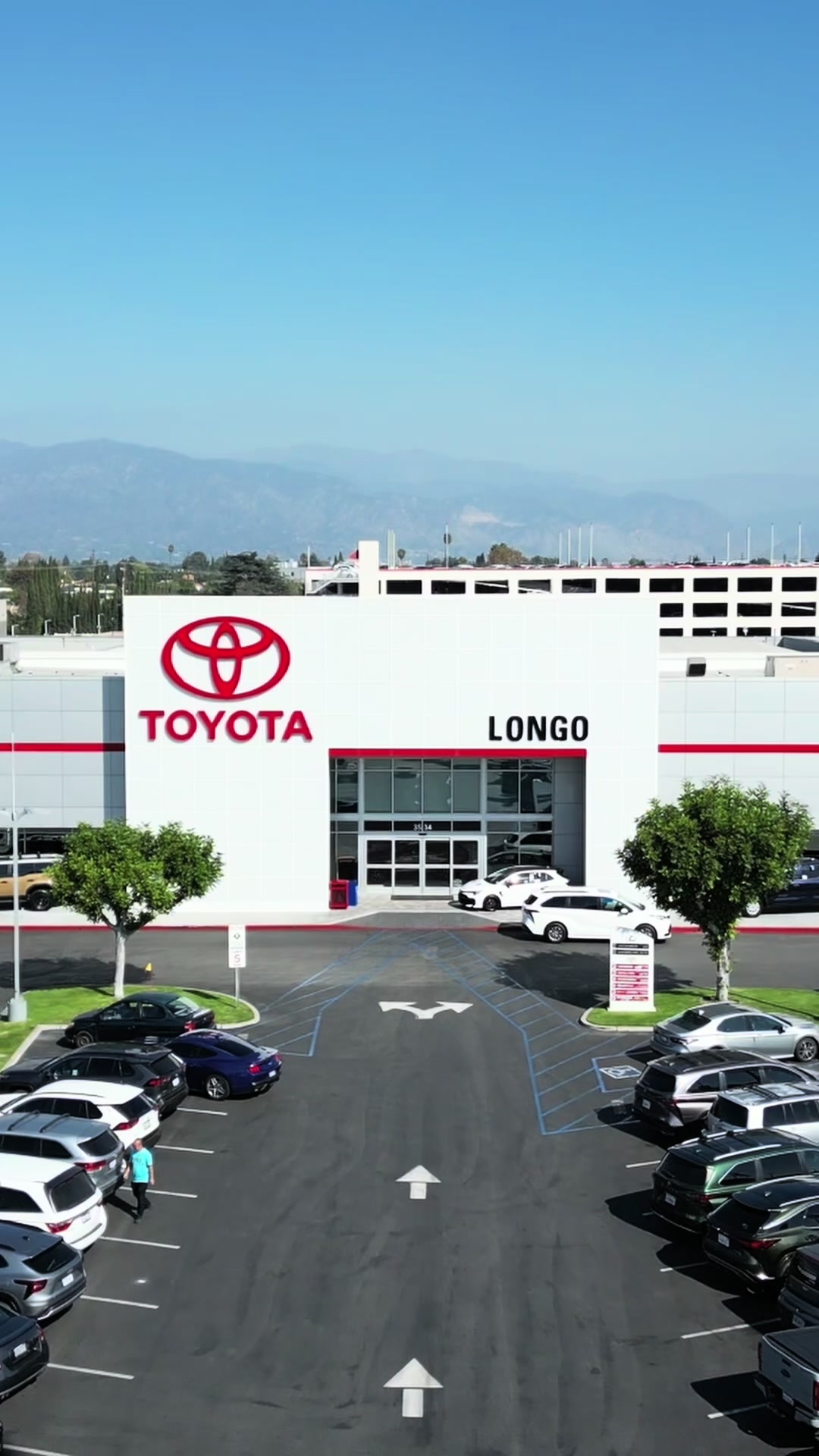 @Longo Toyota