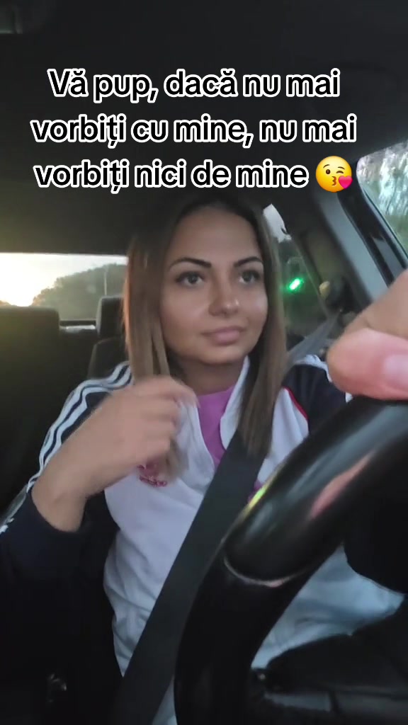 @𝓜𝓸𝓷𝓲𝓬𝓪 ♡