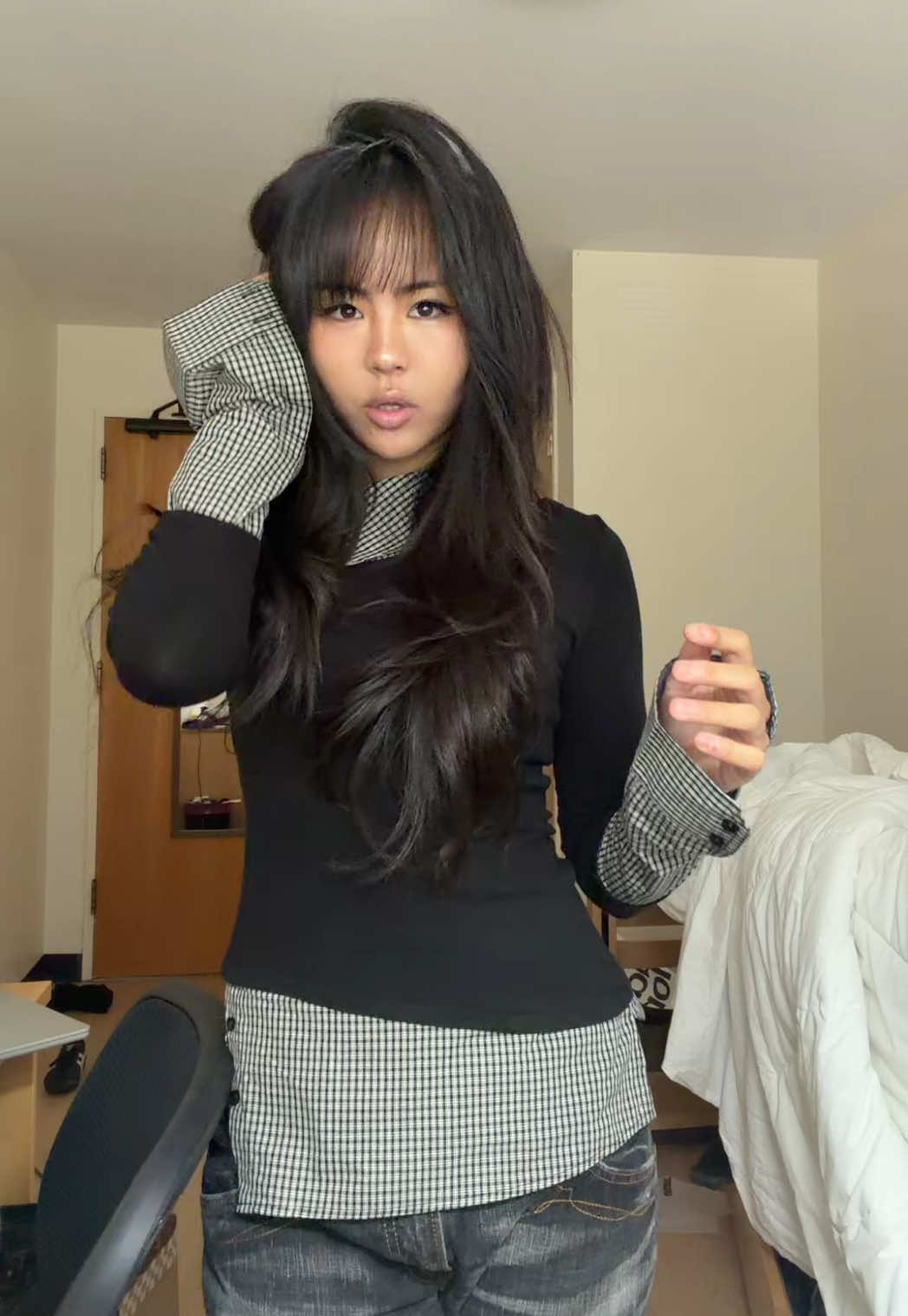 @Isabella