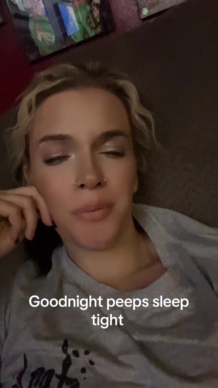 @Queenmegan1990