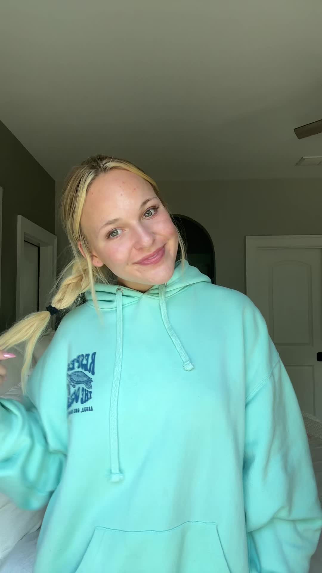 @_LYZABROOKS