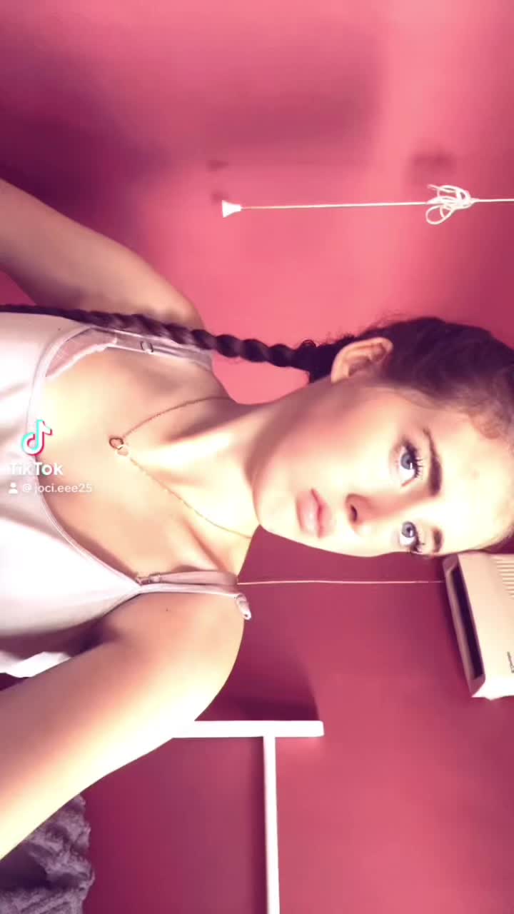 @Jσƈιҽ