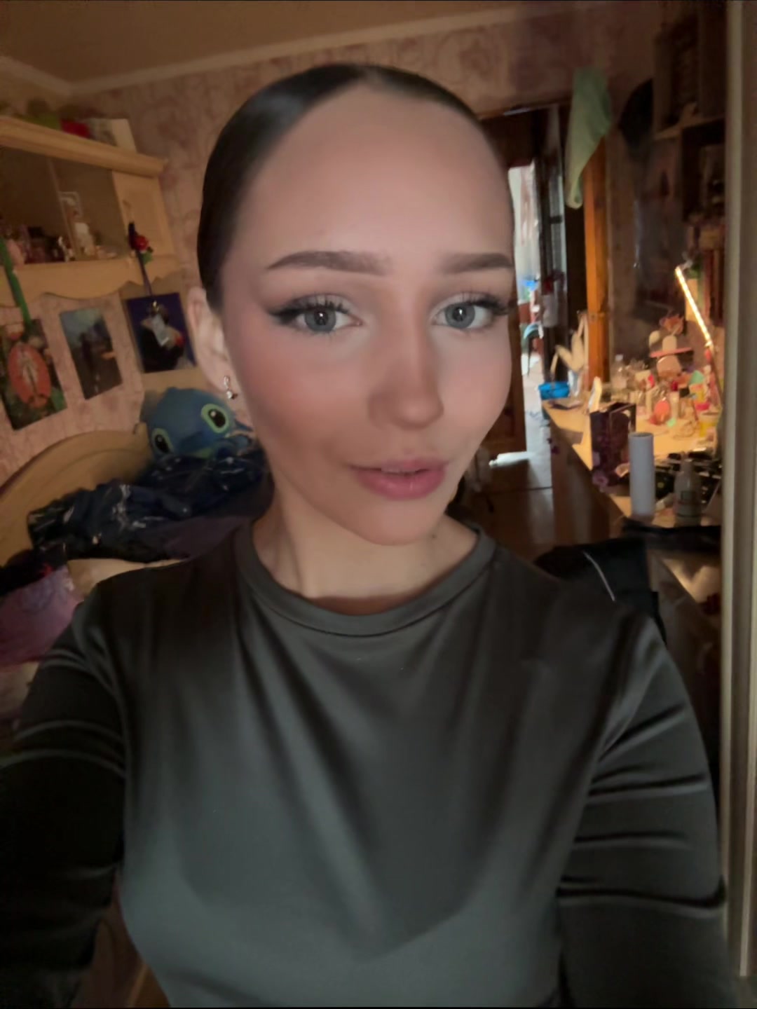 @леруся :3