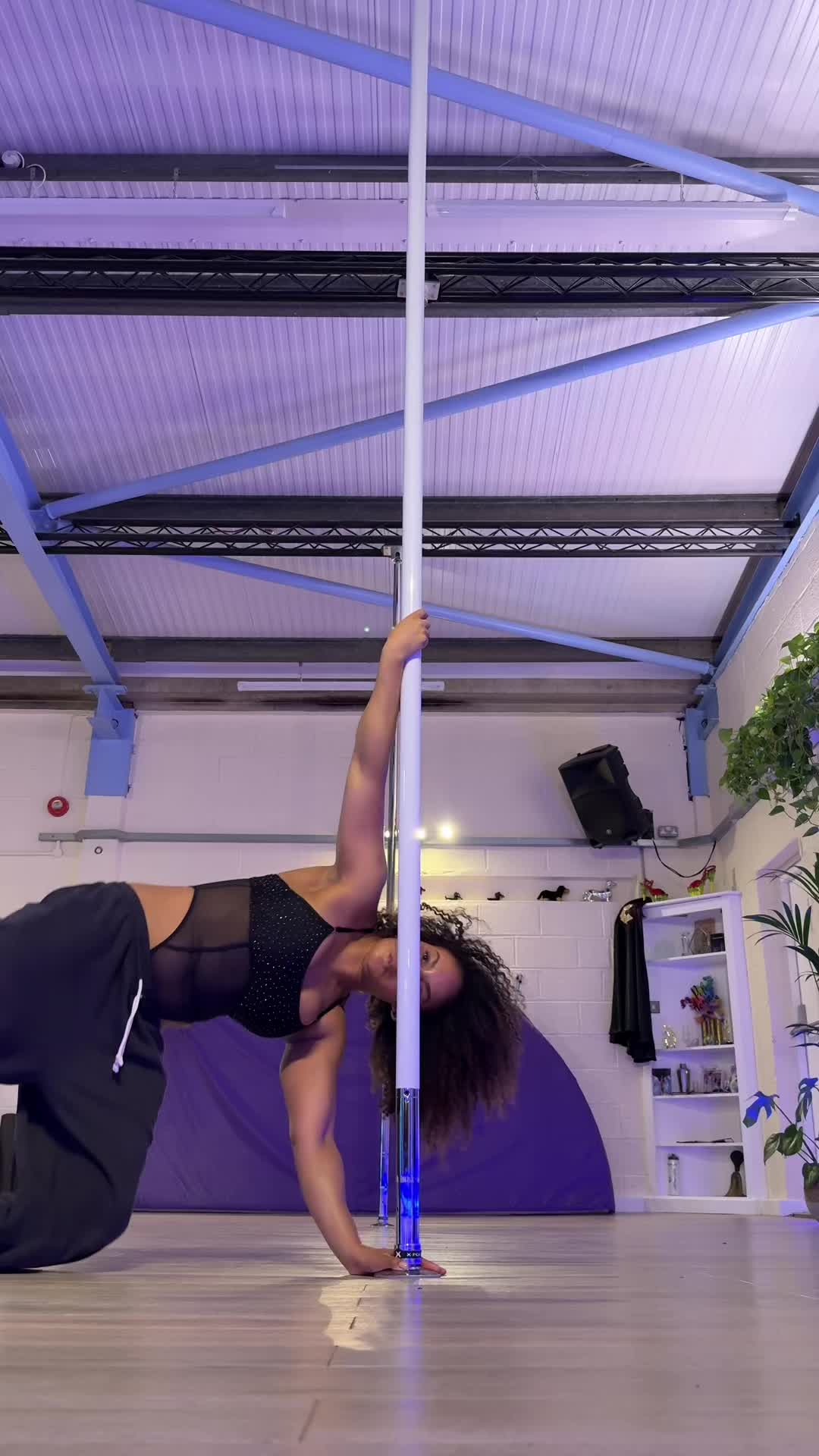 @jessicadeebank