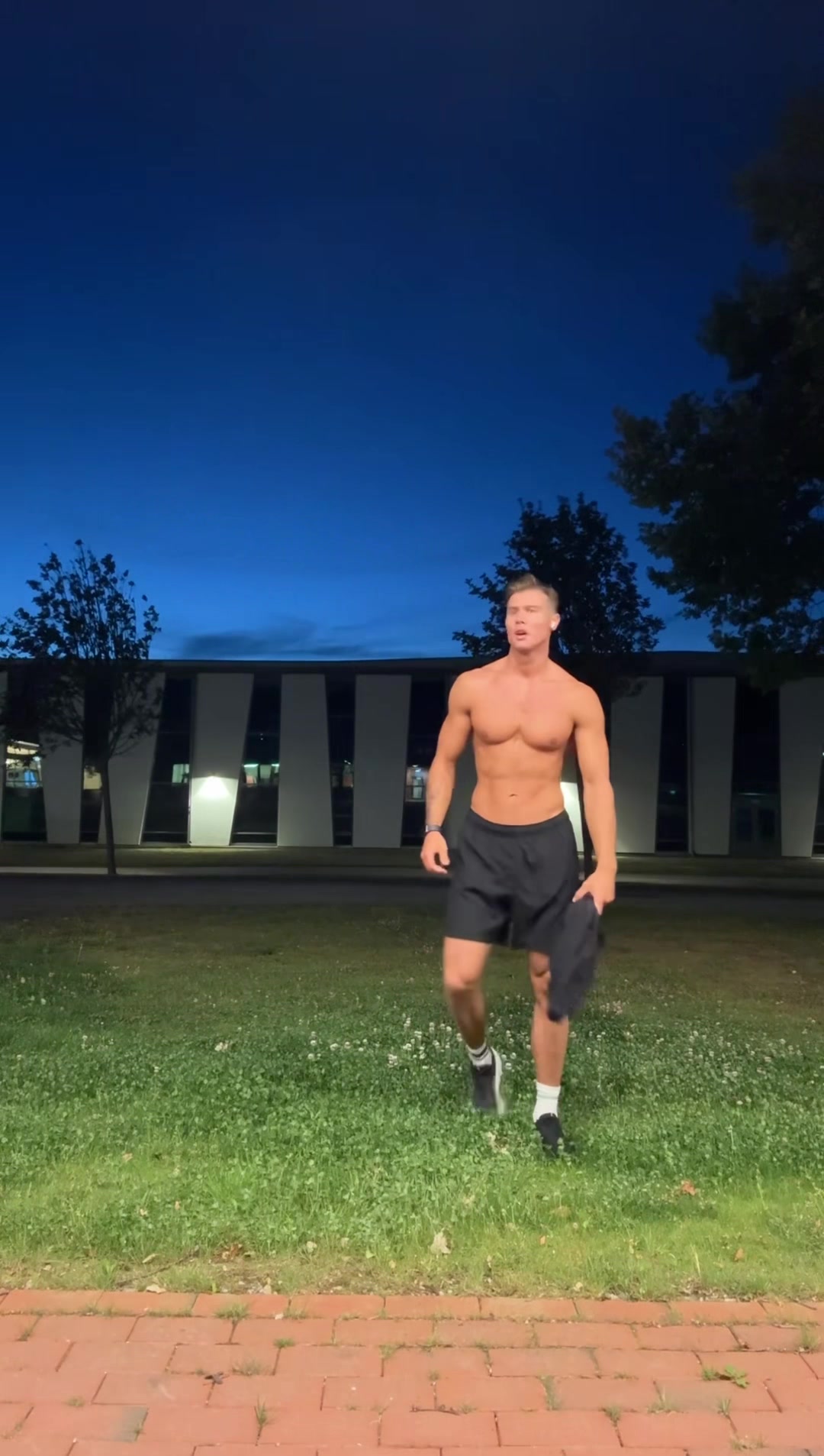 @Victorsamuelsson9