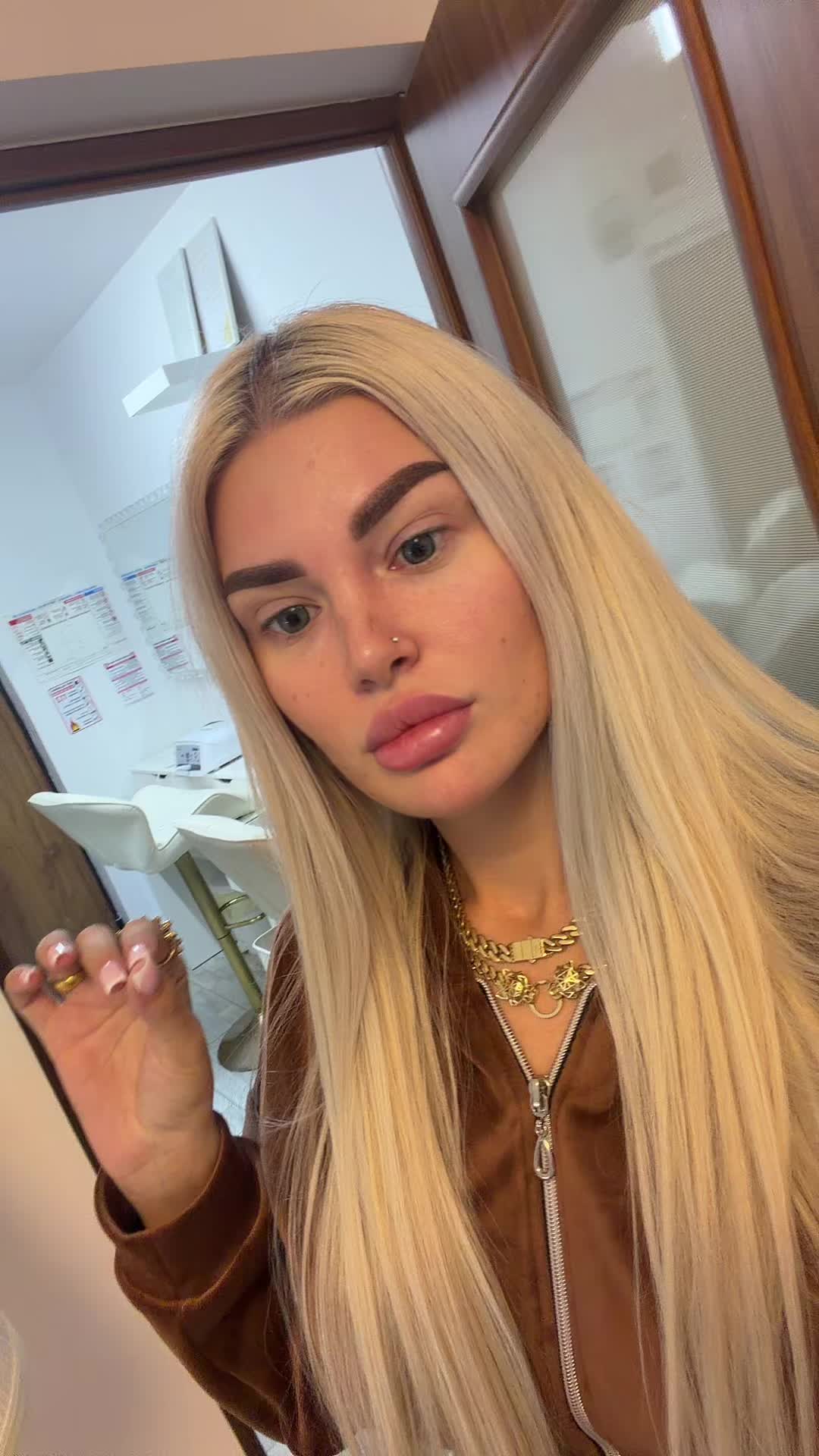 @Andreea Bld