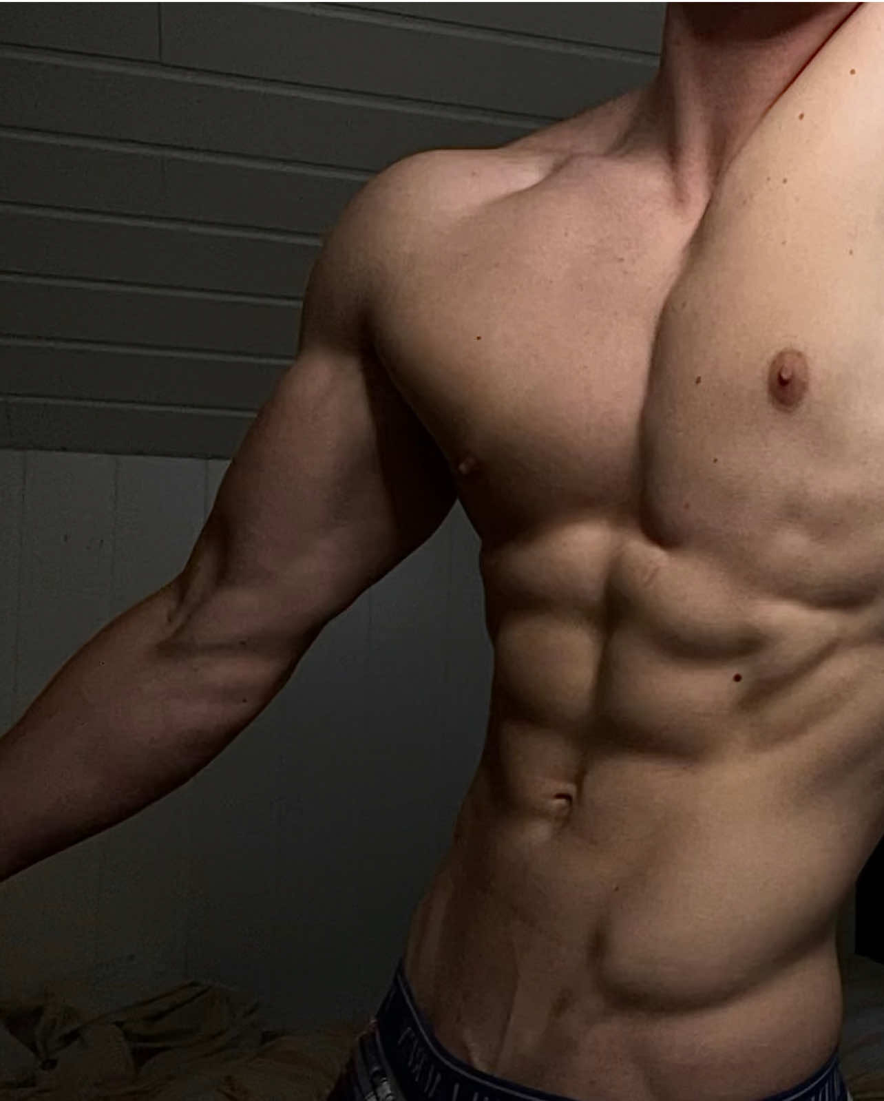 @Albertaesthetic