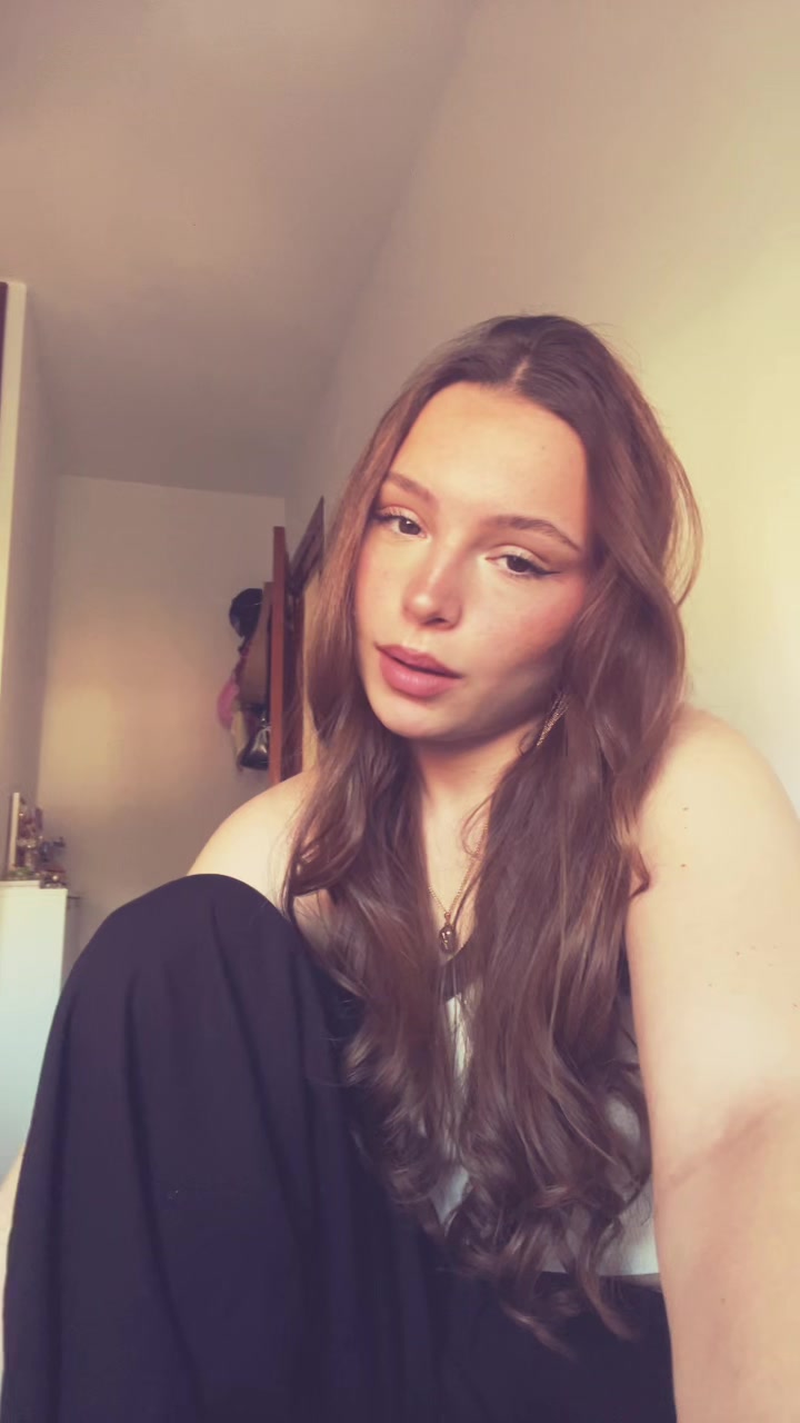 @🧚🏼♀️