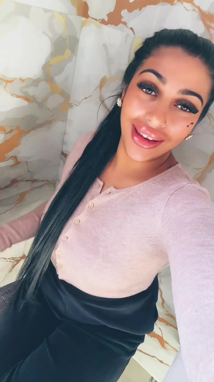 @Ana brunetica