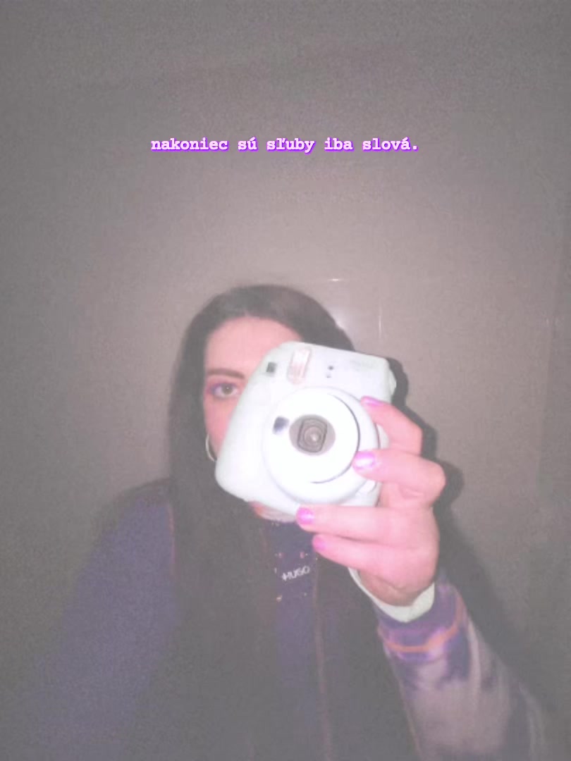 @✨🦋Warholka🦋✨