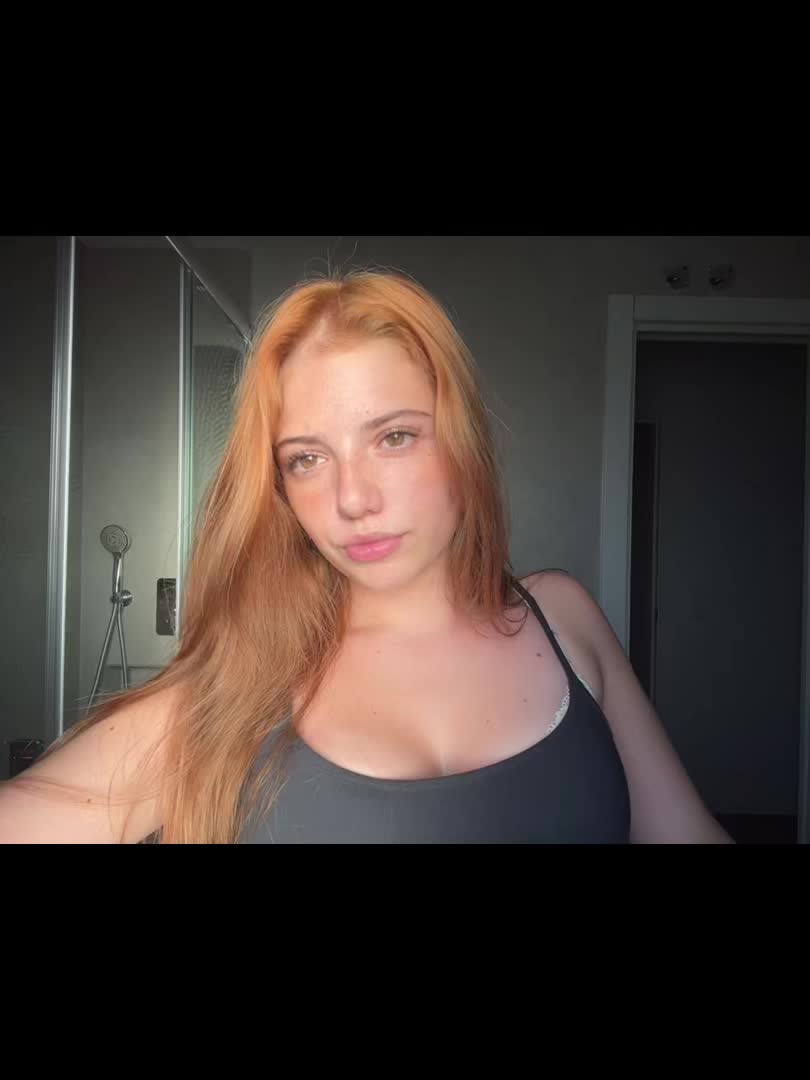 @𝒮𝒶𝓇𝒶🧣