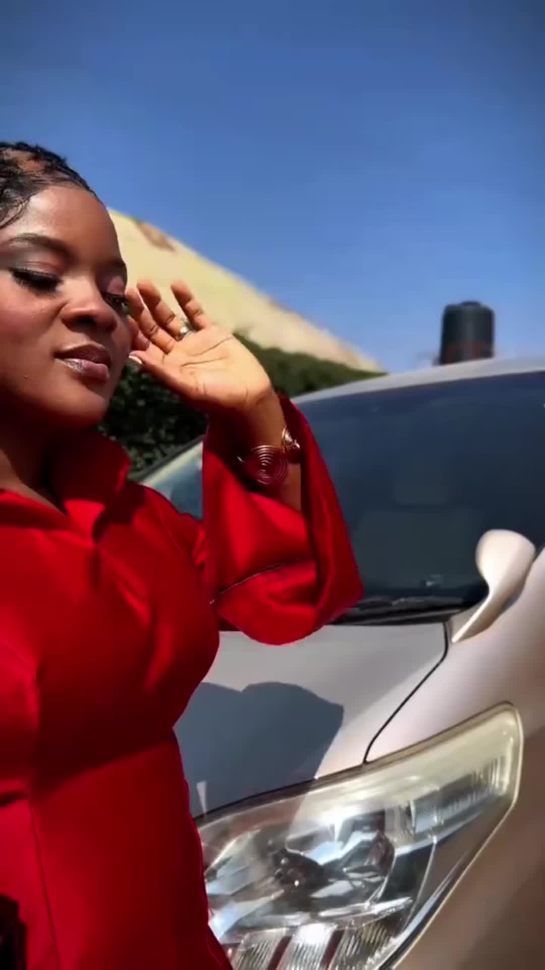 @AyoDimples