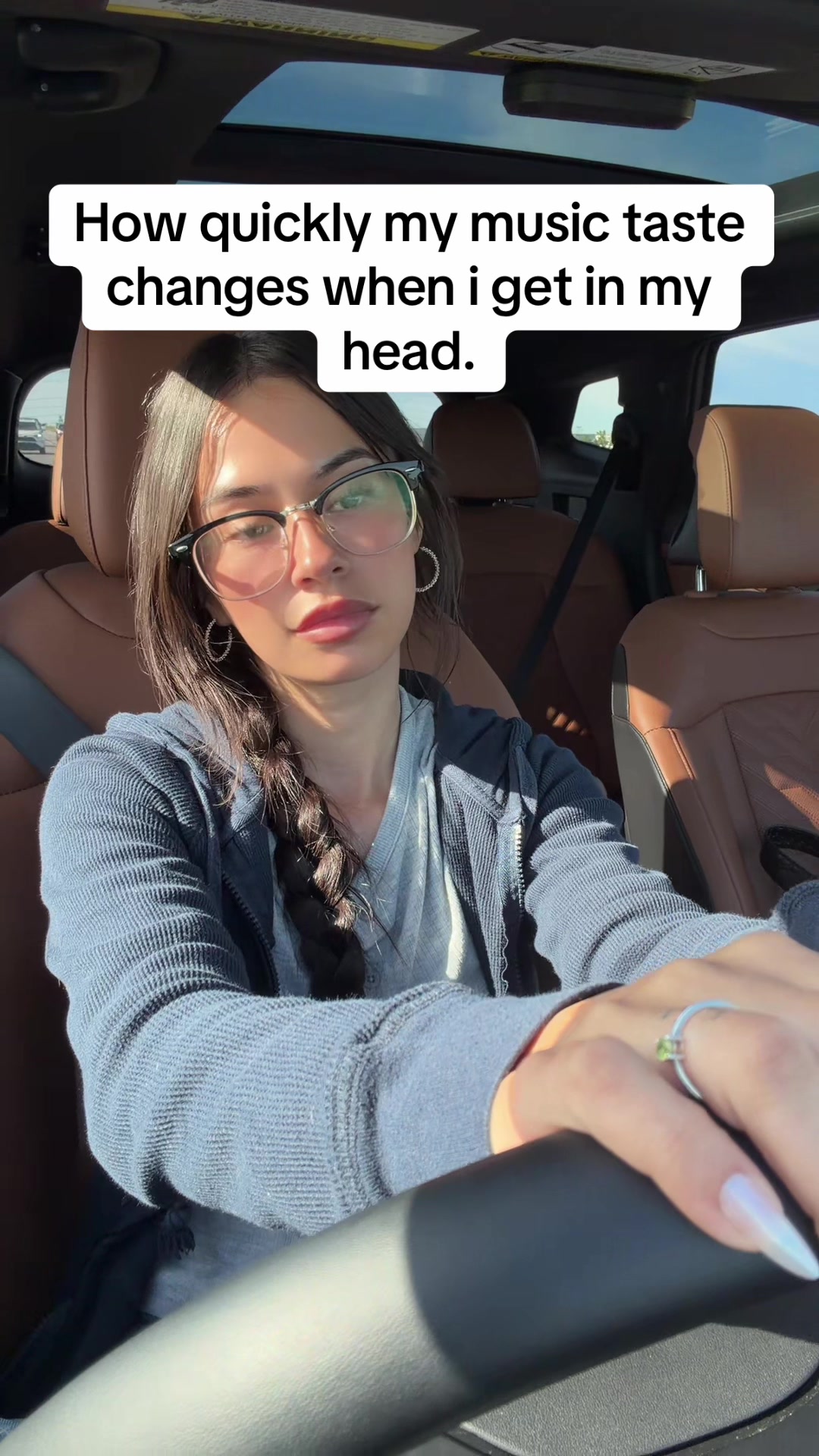 @HannahAvendano