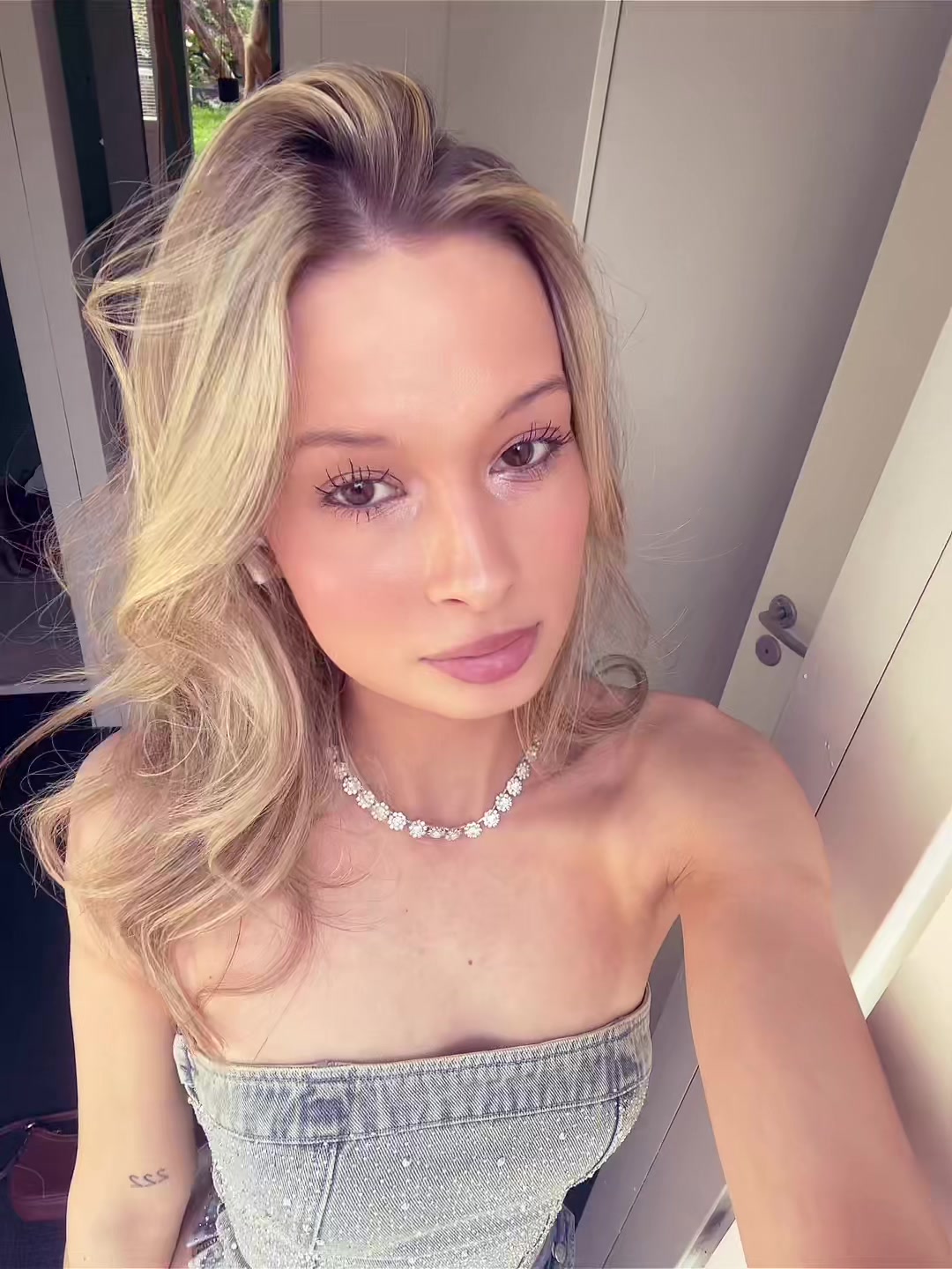 @Elsasivula
