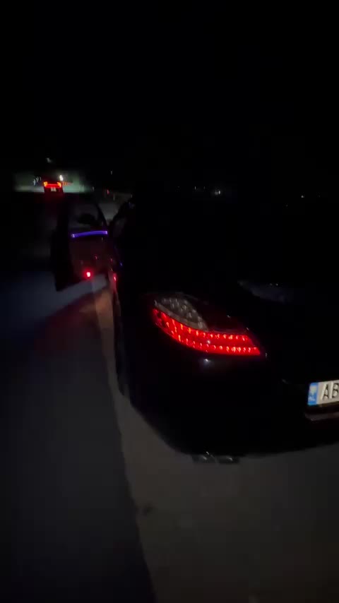 @Klajdi