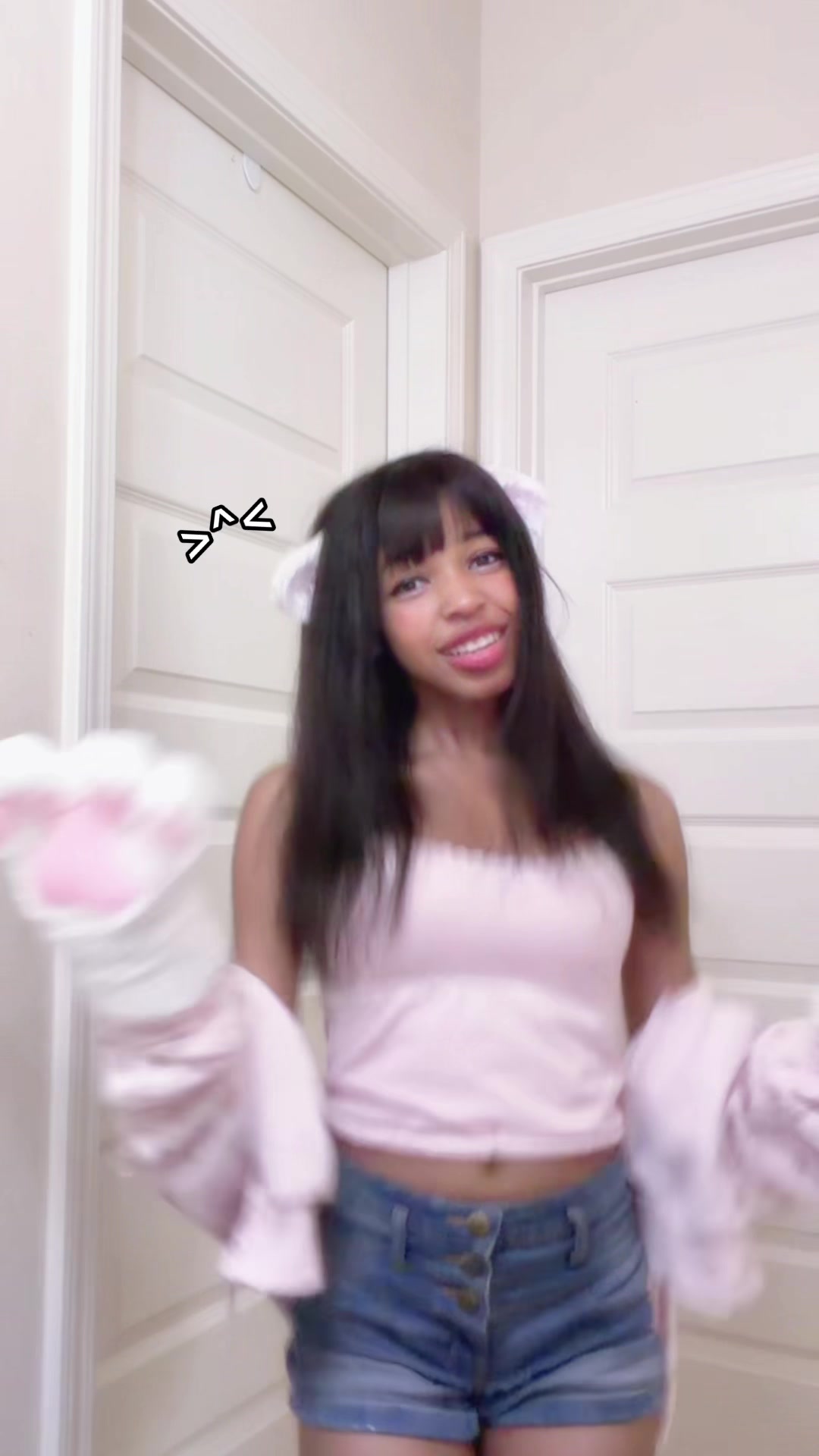 @𝐴𝑙𝑎𝑛𝑎🐾🧁