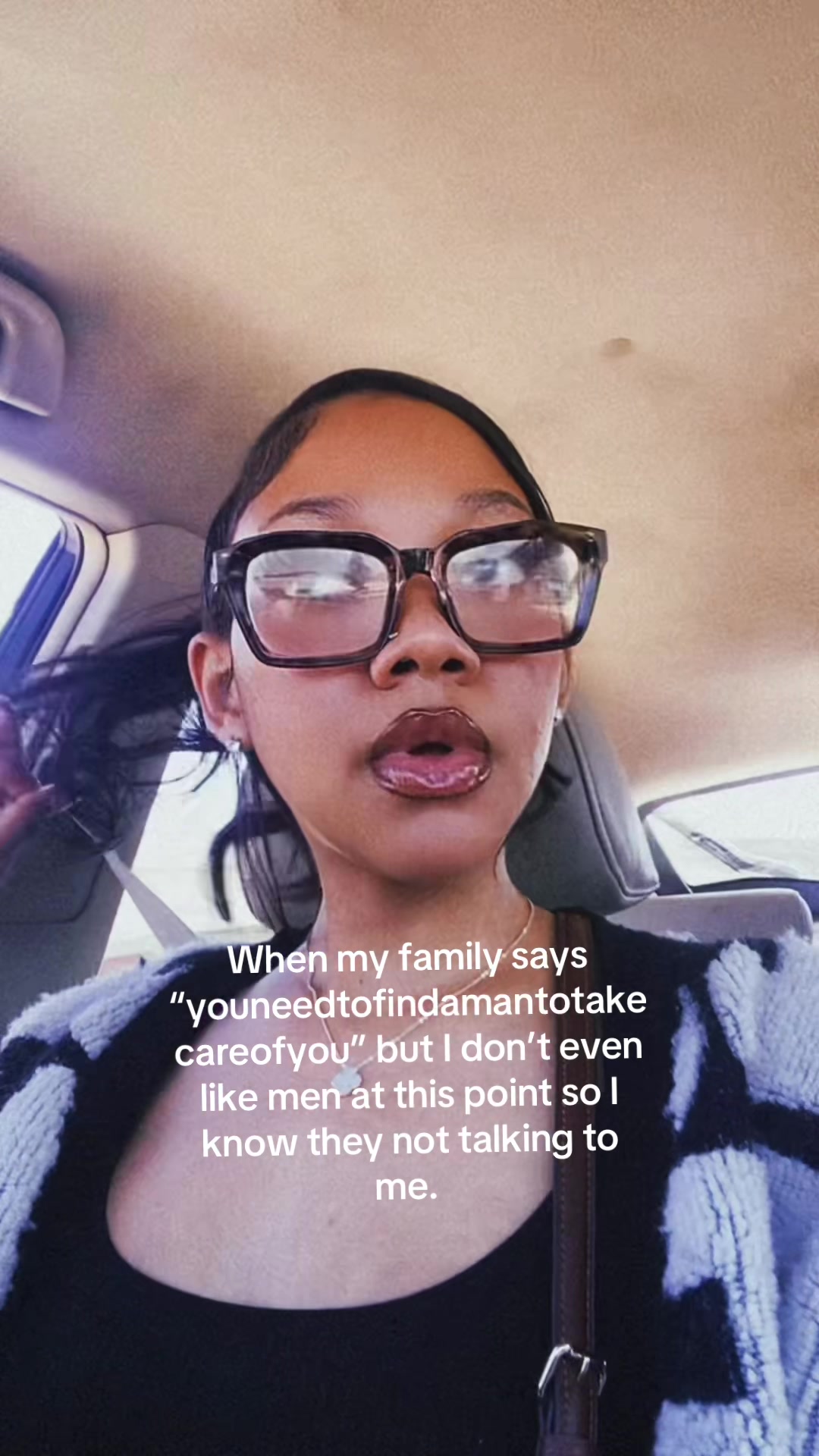 @Chayy_chayy