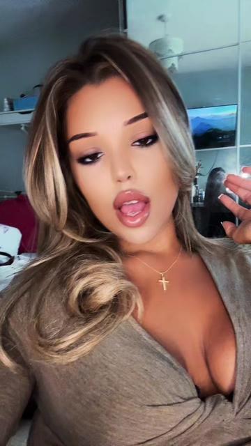 @Lucy 🦋