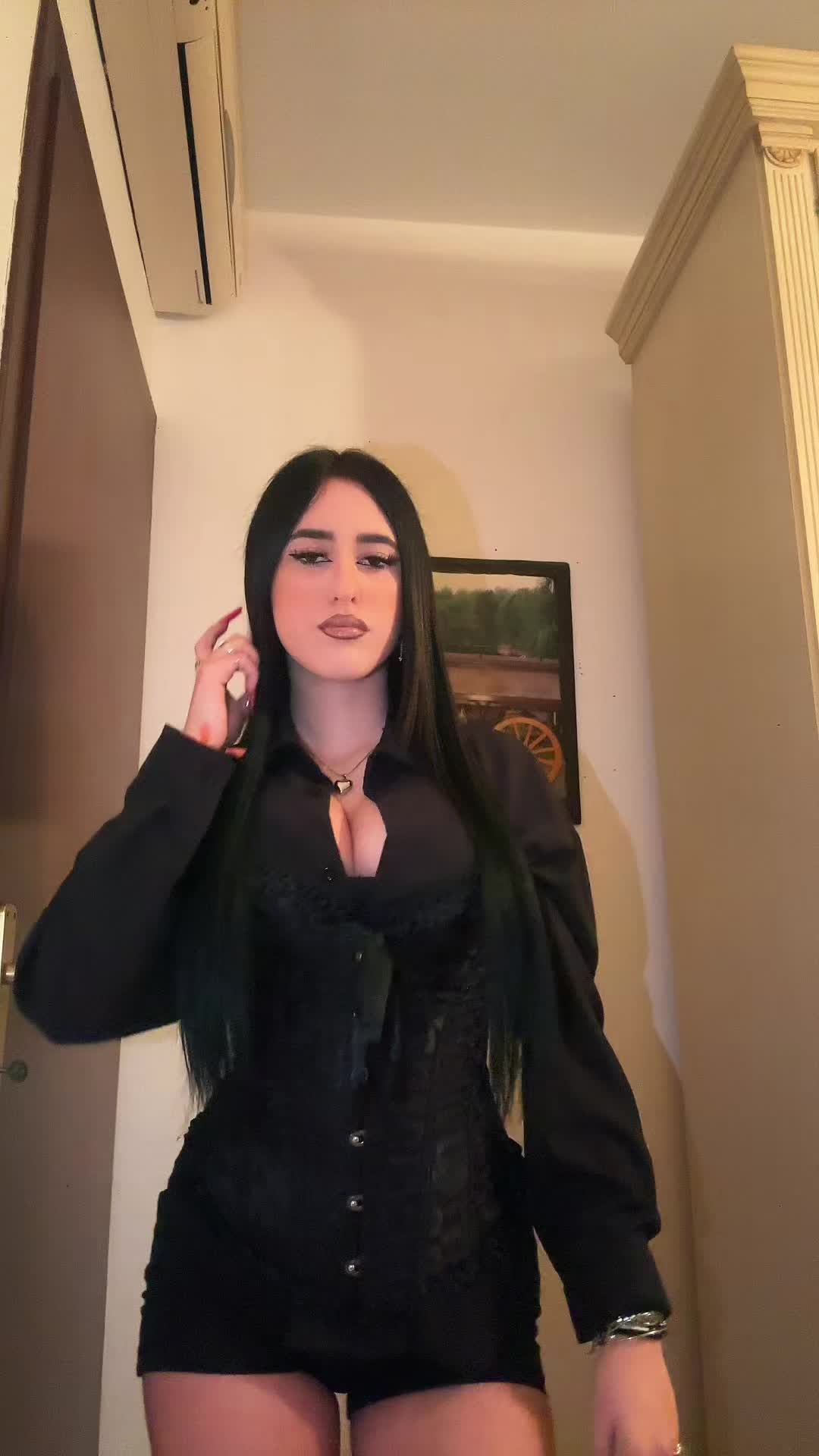 @𝙈𝙖𝙧𝙩𝙮🍒
