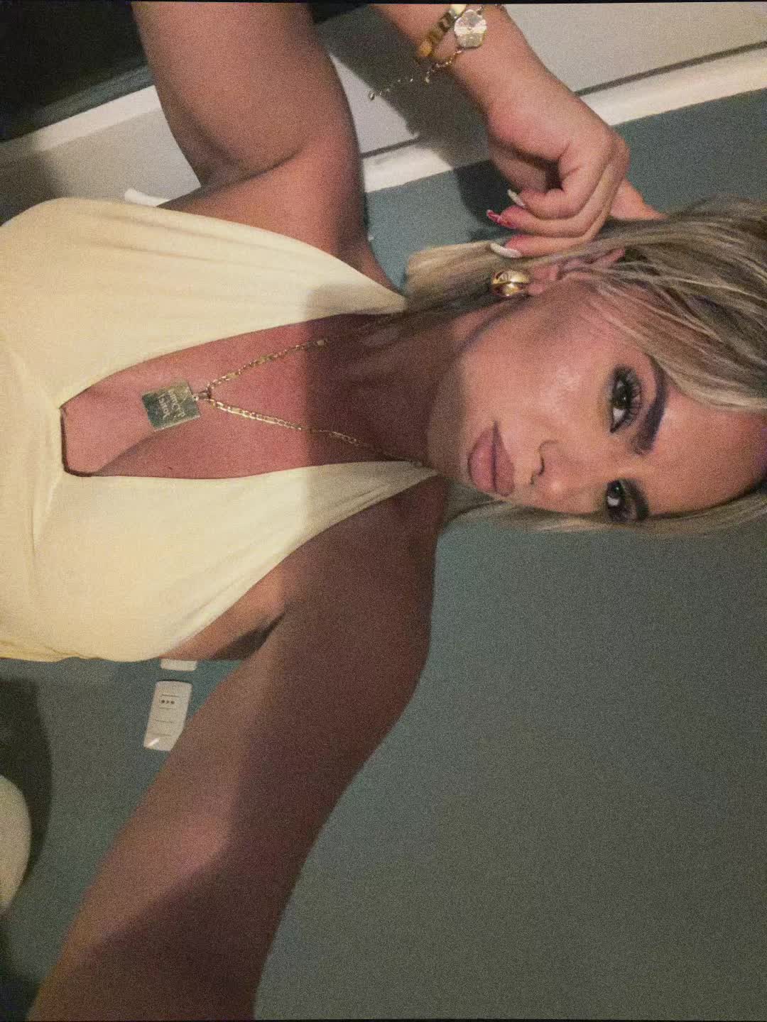 @ʙɪᴏɴᴅᴇ