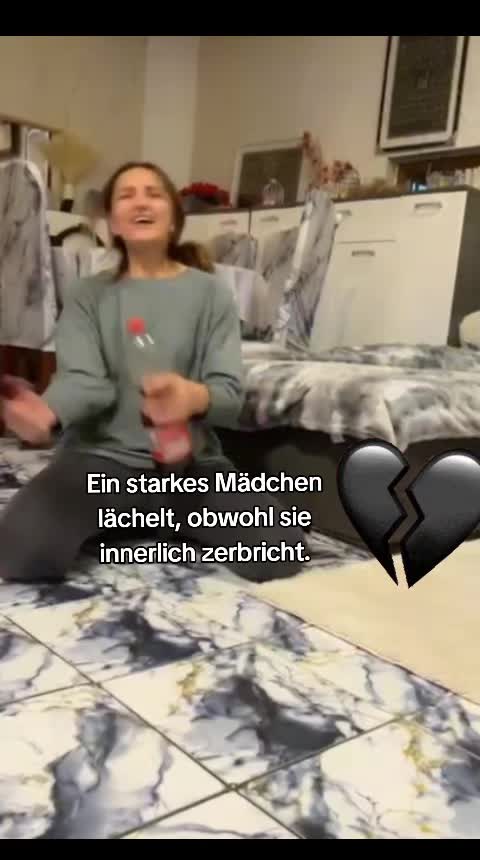 @DIE❤️&zwj;🔥STILLE❤️&zwj;🔥K&Auml;MPFERIN