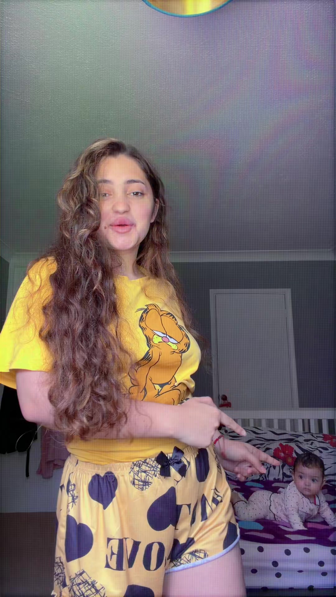 @__anaaa18__