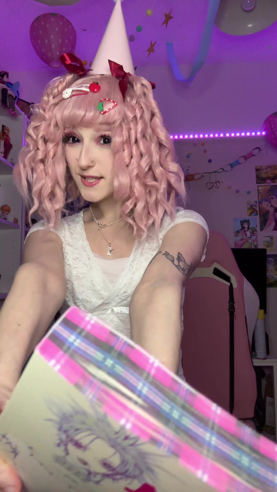 @Emmy!  𝜗𝜚 ࣪˖ ִ𐙚