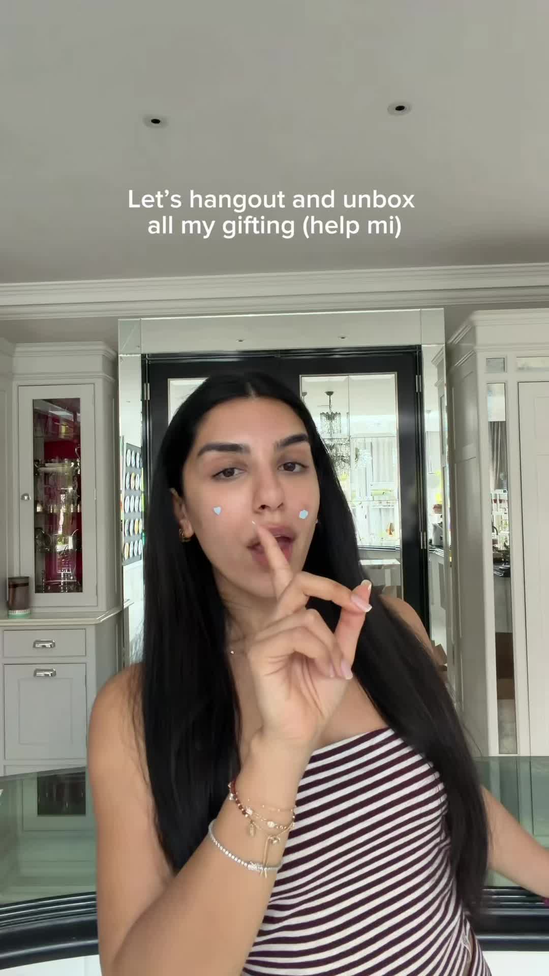 @Juju 🧘🏽&zwj;♀️🎧🤎✨